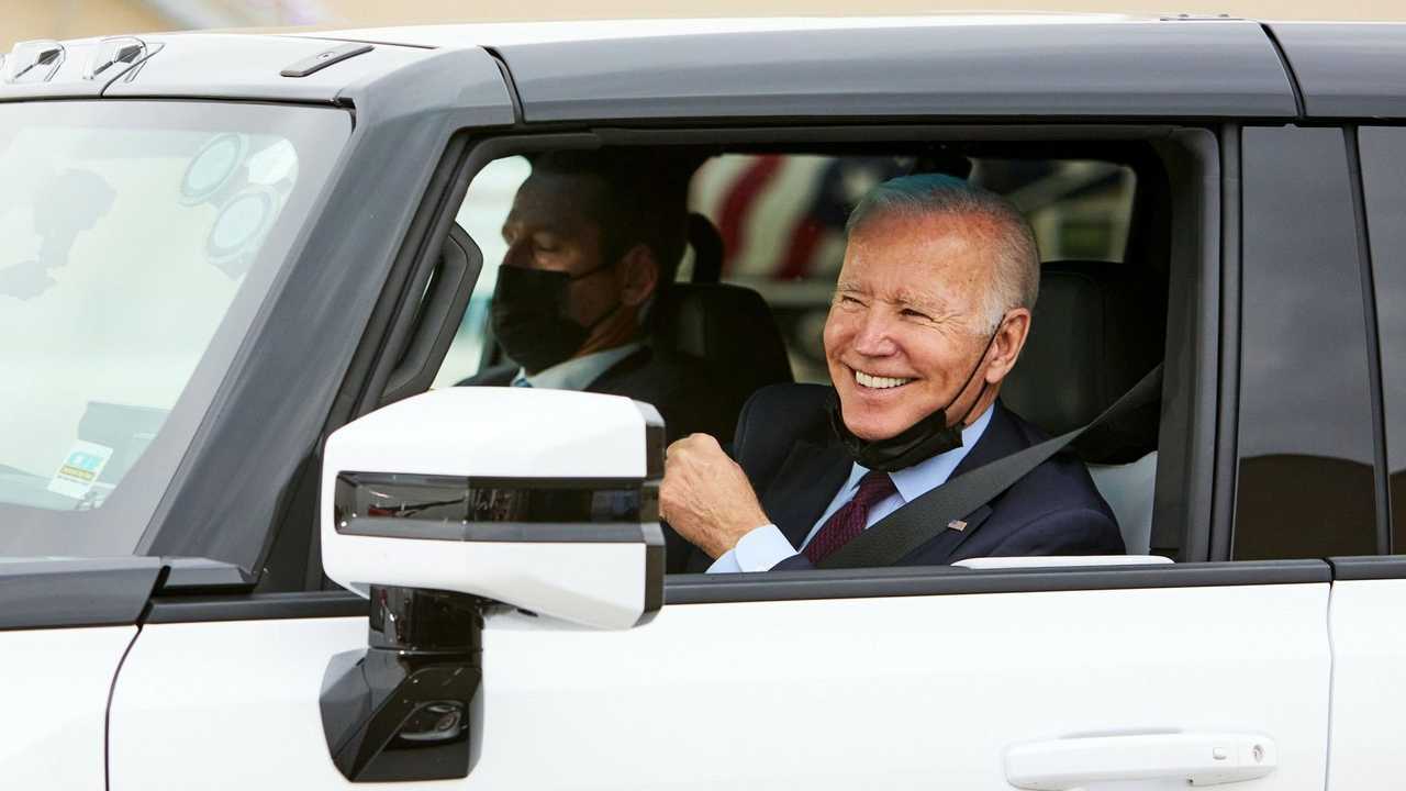 $15.5 Billion Injected by Biden Administration for Electric Vehicle Factory Conversions