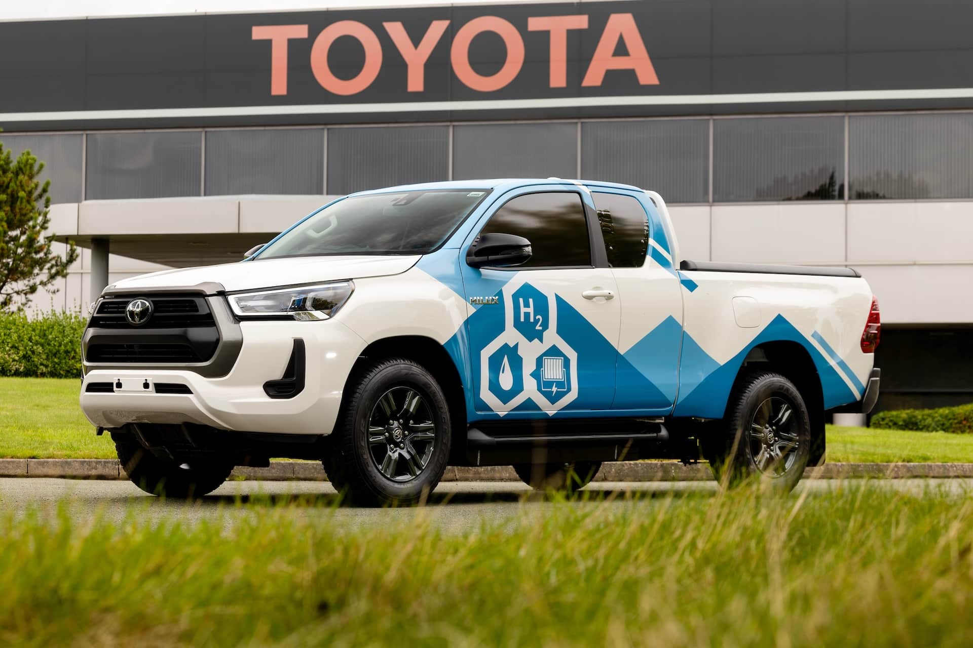 Toyota reveals prototype of Hilux powered by hydrogen