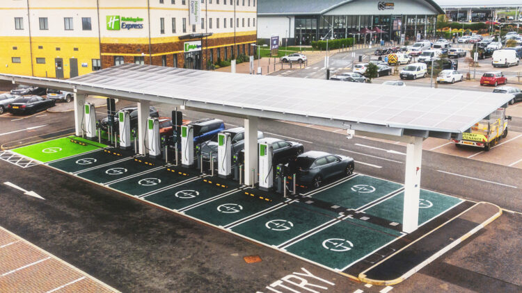 Gridserve introduces a solar-powered electric super hub on the bustling A30.