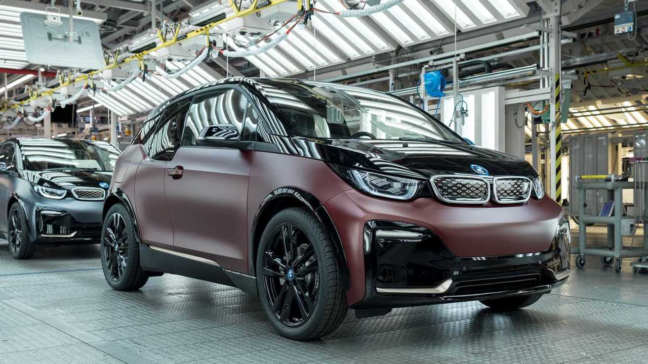 Less controversial design planned for next-generation BMW i3
